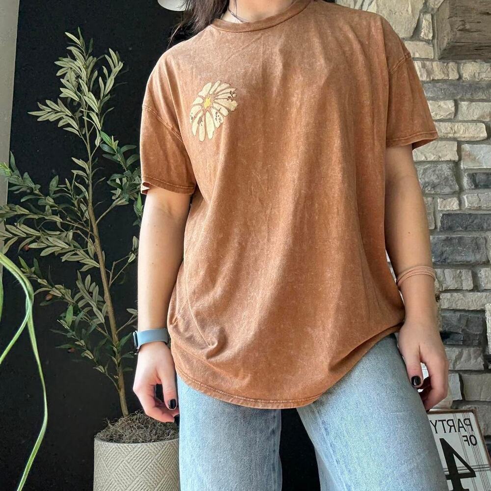 Brown vintage style oversized san francisco graphic tee size small